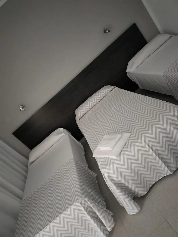 Hostal Tahiti Rs Salou 2*,  Spanje